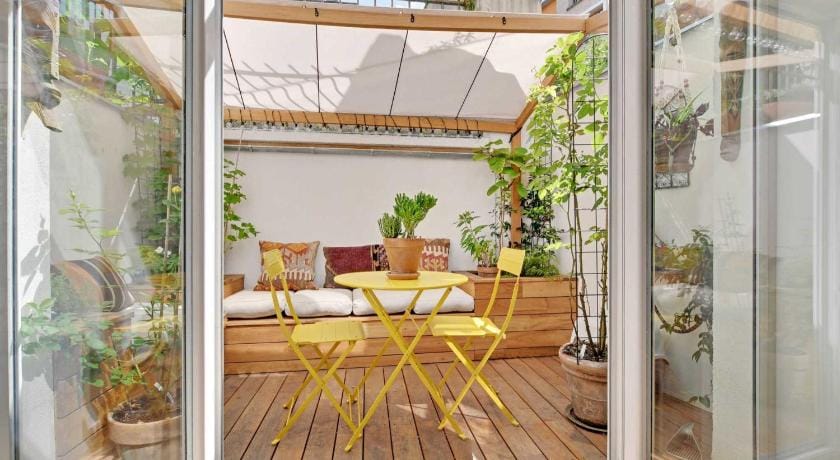 Beautiful Duplex 1BR/2P - Belleville Apartment in Paris