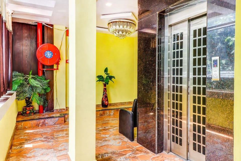 FabHotel Gazal Residency Hotel in Lucknow