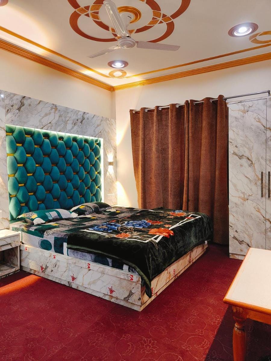 The Sapphire Retreat Hotel in India