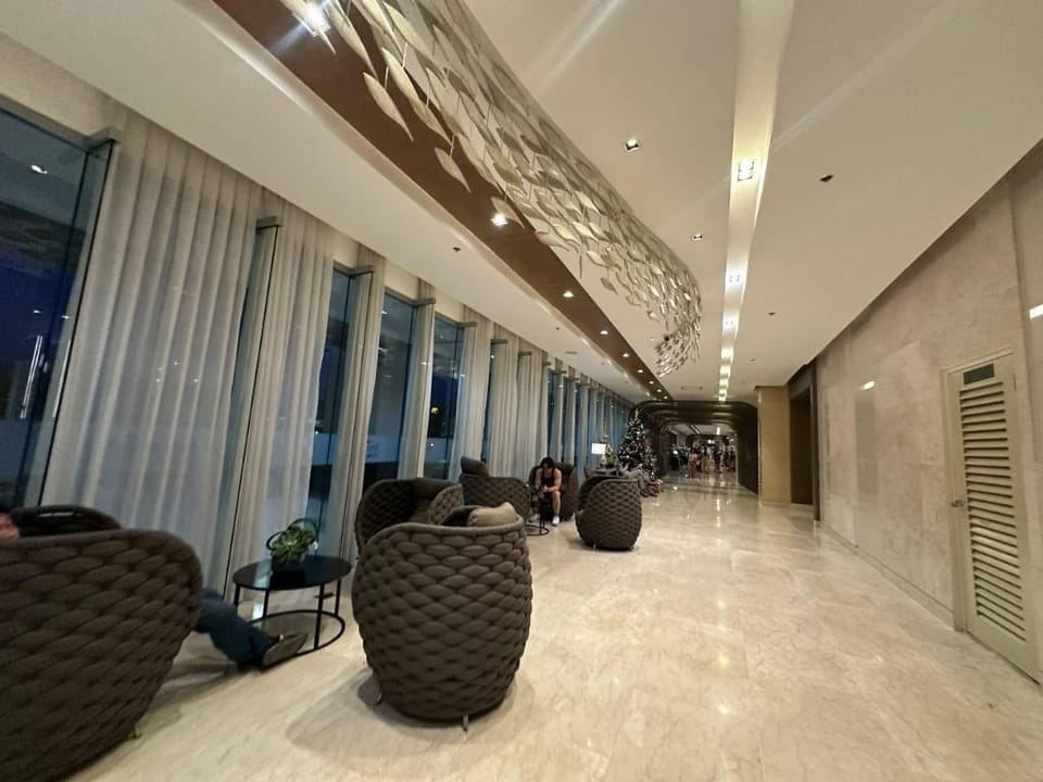 CATALINO ROOM in MOA Near PARQAL/ASENA/SMX Hotel in Pasay