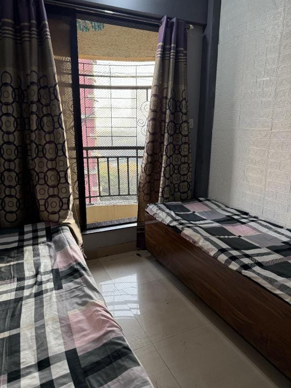 Riya’s Dormitory Hotel in Mumbai
