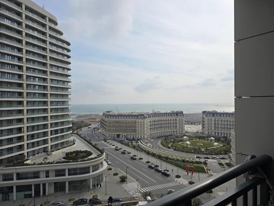 Cozy flat with Great view. Hotel in Baku