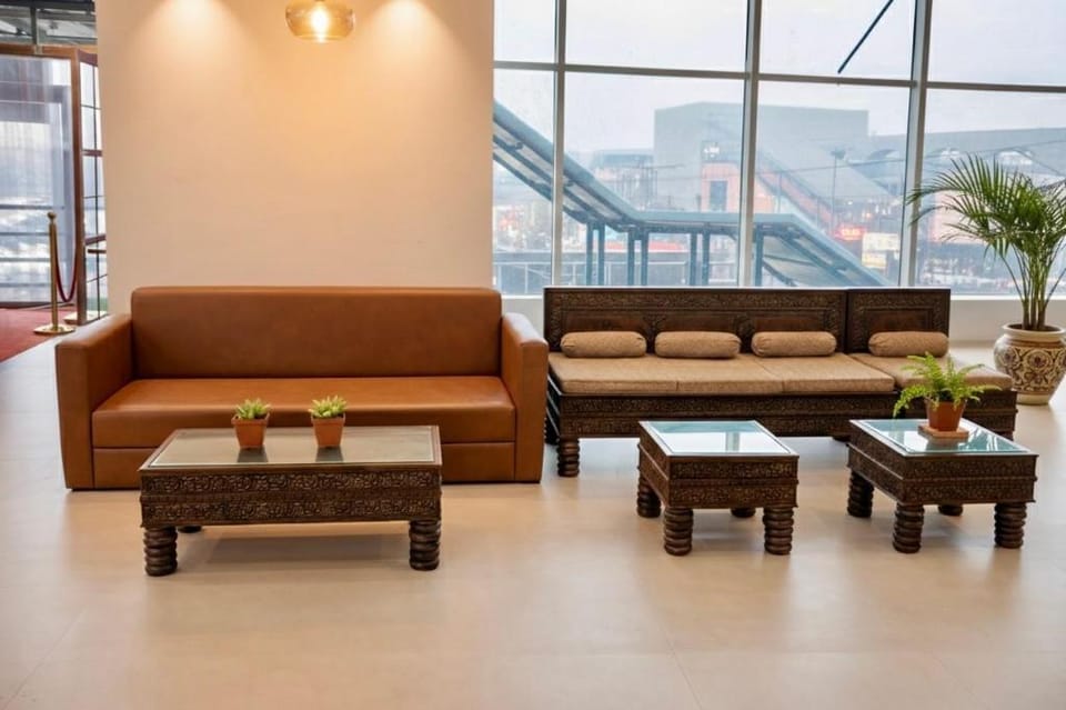 Transit POD Stay – New Delhi  Airport Transit Hotel in New Delhi