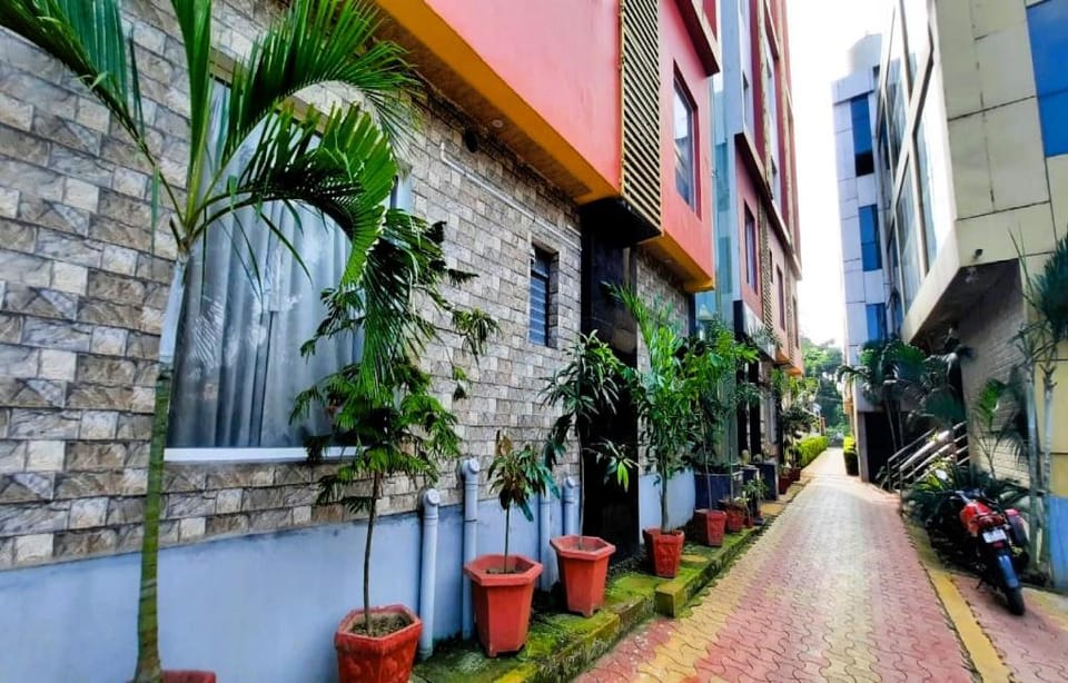 Hotel Golden Apple Hotel in West Bengal