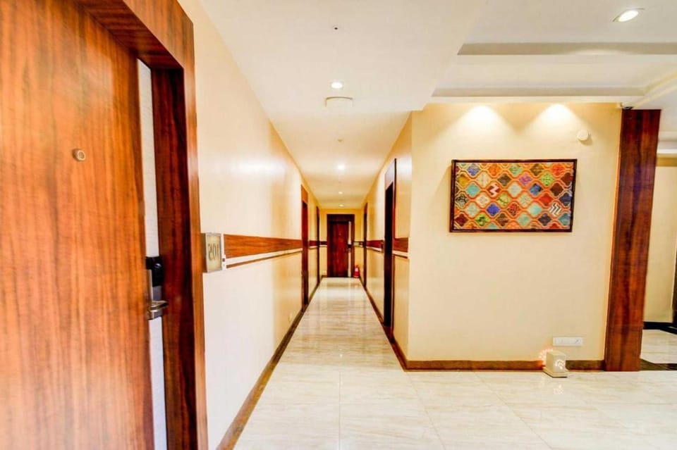 POP 84254B Townhouse Oak Bansankari Hotel in Bengaluru