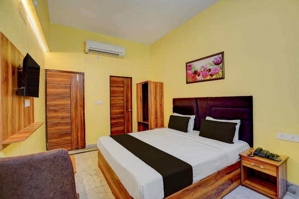 HOTEL O UTKRISHT Hotel in Lucknow