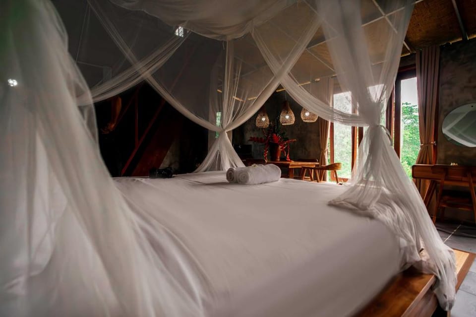 Padangan Lodge By Bali Cabin Hotel in Bali