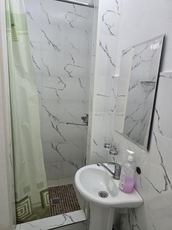 Уютный гостевой дом апартаменты Hotel in Almaty