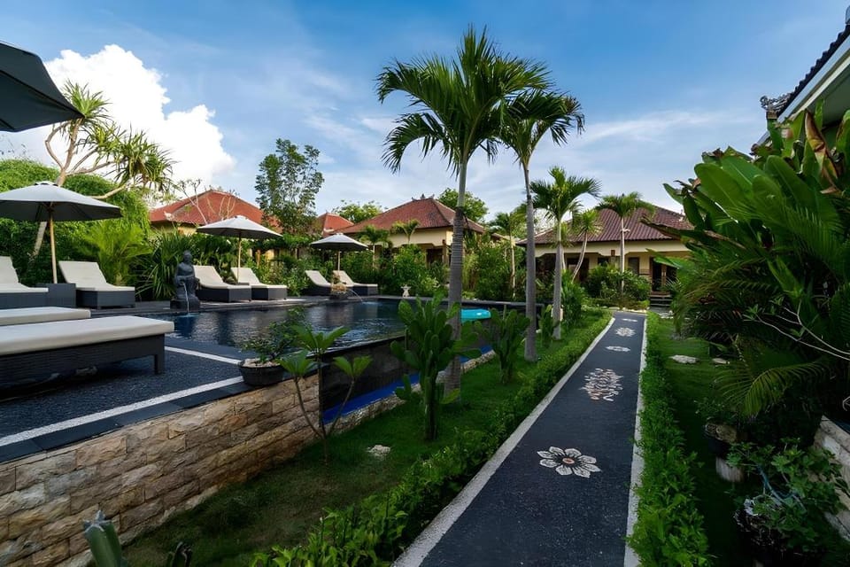 Sunset Cave Villas Lembongan Campground/ 
RV Resort in Nusapenida