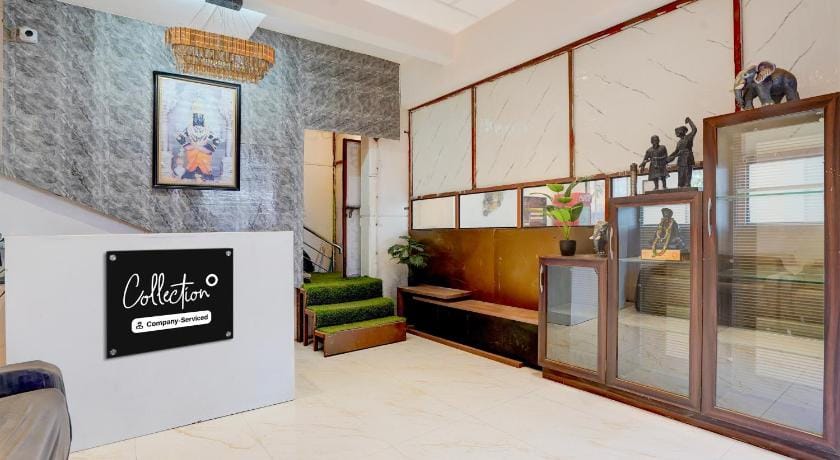 Super Collection O Alandi Bus Stand Pune Formerly Kaveri Executive Lodging Hotel in Maharashtra