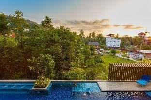 Family loft 2-BR, 90 sqm, 10 min from Surin Beach Apartment in Choeng Thale
