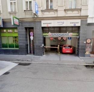 Elephant 1BR | 2 Min to U1 | 1 Stop to Opera Apartment in Vienna