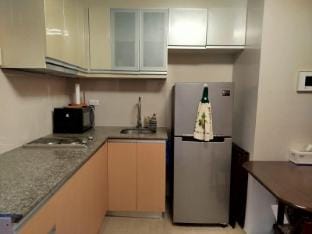 Gambino Airbnb  Apartment in Pasay