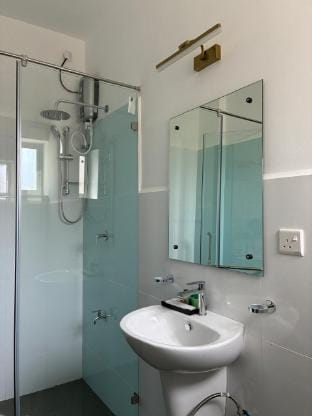 Santori  - Bougainvillea  Apartment in Negombo