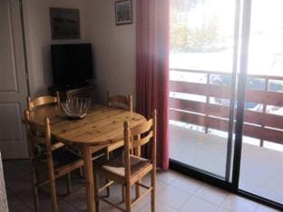Apartment in Reallon near Ski Slopes Apartment in Provence-Alpes-Côte d'Azur