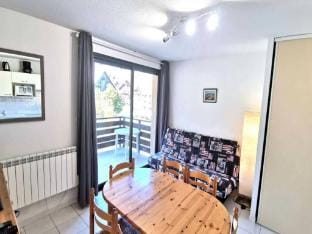 Rooms for 6 People Apartment in Provence-Alpes-Côte d'Azur