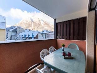 Apartment in Saint Lary near Gondola Apartment in Saint-Lary-Soulan