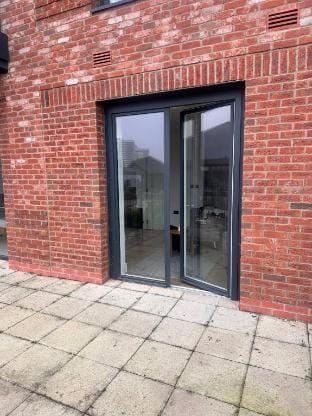 Cozy one bedroom with a Big Balcony and parking Apartment in Birmingham