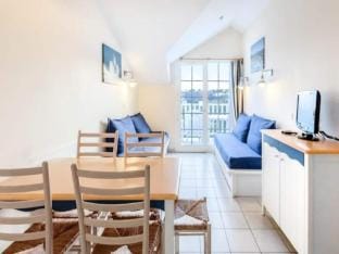 Apartment in France near Veillon Beach Apartment in Talmont-Saint-Hilaire