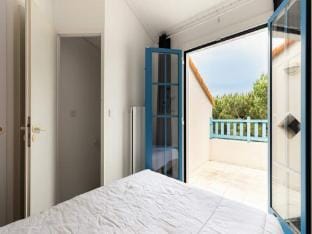 Duplex in France near Veillon Beach  Golf Apartment in Talmont-Saint-Hilaire
