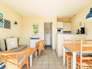 House in Vendee near Bourgenay Marina Apartment in Talmont-Saint-Hilaire