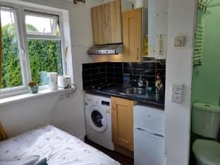 Cosy, quiet, studio flat Apartment in Isleworth