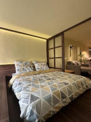 Smile Home Apartment in Hanoi
