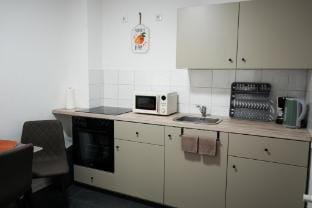 CentrO, RWeberArena, Parken, Balkon, Ruhige Lage Apartment in Oberhausen