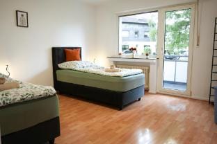 CentrO, RWeberArena, Parken, Balkon, Ruhige Lage Apartment in Oberhausen