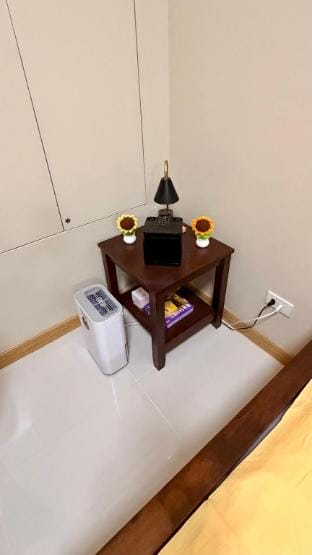 Sunshine Haven & Hue Apartment in Mandaluyong