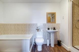 Spacious 2-Bedroom Apartment in Central Birmingham Apartment in Birmingham
