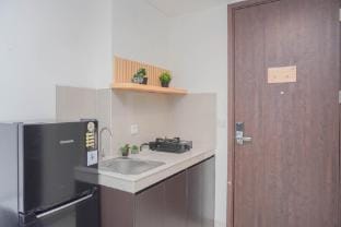 Cozy Studio (2 Pax) at Vasaka Solterra By Travelio Apartment in South Jakarta City