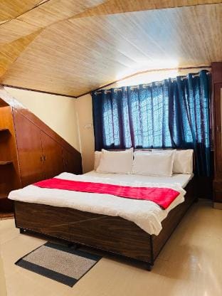 Nature view By Kudrat  homestay shimla Apartment in Shimla