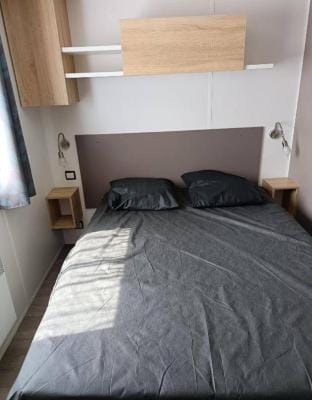 Bungalow  Camping Siblu n329 Vacation rental in Saint-Jean-de-Monts