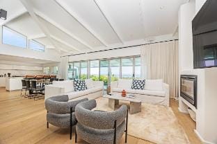 Shanklin Villa - Sleeps 14 Vacation rental in Camps Bay