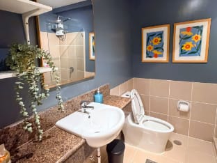 Farmhouse 2BR in Pasay Near Airport, CSB & LRT Vacation rental in Pasay