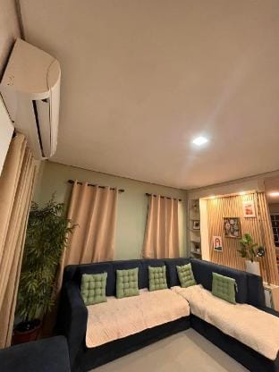 J and R Blissful Staycations - Angeles Unit A Vacation rental in Angeles