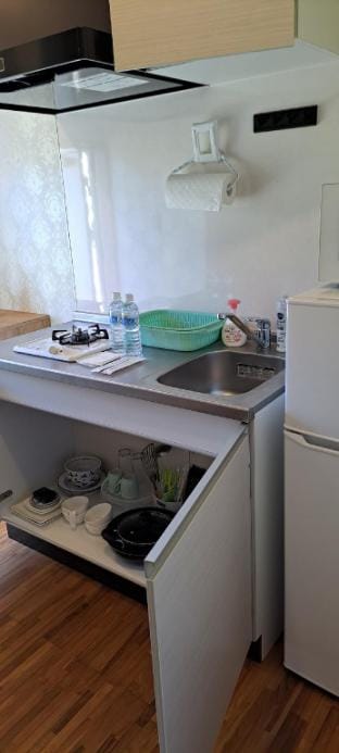 One-room apartment with kitchen! 1min to the sea! Vacation rental in Okinawa Prefecture
