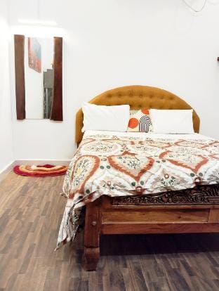 Elegant Room | 1.2 km WhiteTown | Kitchenette Vacation rental in Puducherry