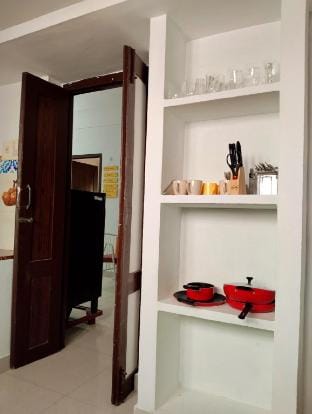 Cheerful 2BHK | 1.2 km WhiteTown|1.6 km Rockbeach Vacation rental in Puducherry