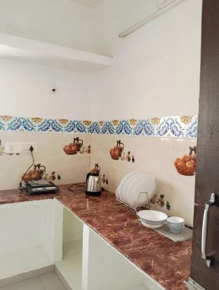 Cheerful 2BHK | 1.2 km WhiteTown|1.6 km Rockbeach Vacation rental in Puducherry