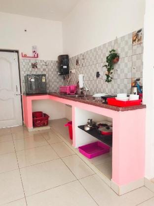 Chic 2BHK | 2.3 km Rock Beach Vacation rental in Puducherry