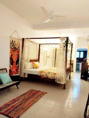 Spacious 8BHK Full Home | 4.9 km WhiteTown Vacation rental in Puducherry