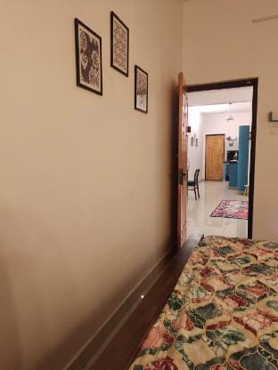 Stylish blue 2BHK | 2 km WhiteTown Vacation rental in Puducherry