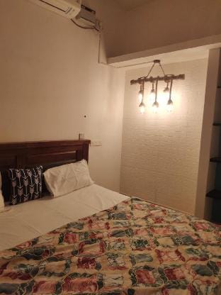 Stylish blue 2BHK | 2 km WhiteTown Vacation rental in Puducherry