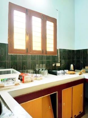 Spacious 4.5BHK | Ideal 10–14 | 4.9 km White Town Vacation rental in Puducherry