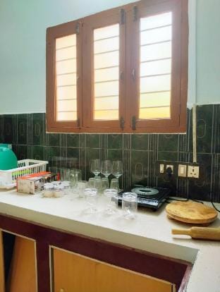 Spacious 4.5BHK | Ideal 10–14 | 4.9 km White Town Vacation rental in Puducherry