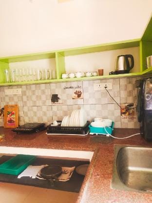 Group-Friendly 4BHK | Ideal 8–11 | 2.3 km Rockbeach Vacation rental in Puducherry