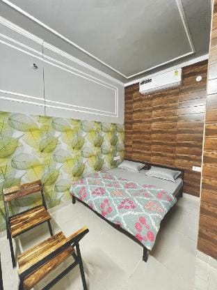 Jaipur Luxury Family 2 AC Rooms for 4 person Vacation rental in Jaipur