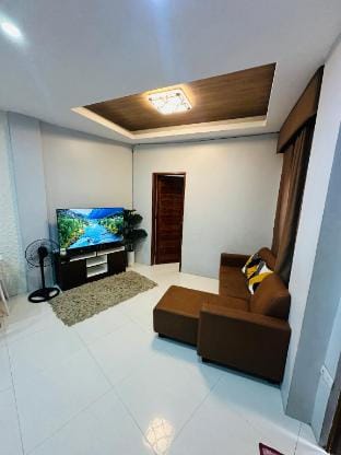 Ciudad Esperanza near Airport Elegant Full house Vacation rental in Davao City